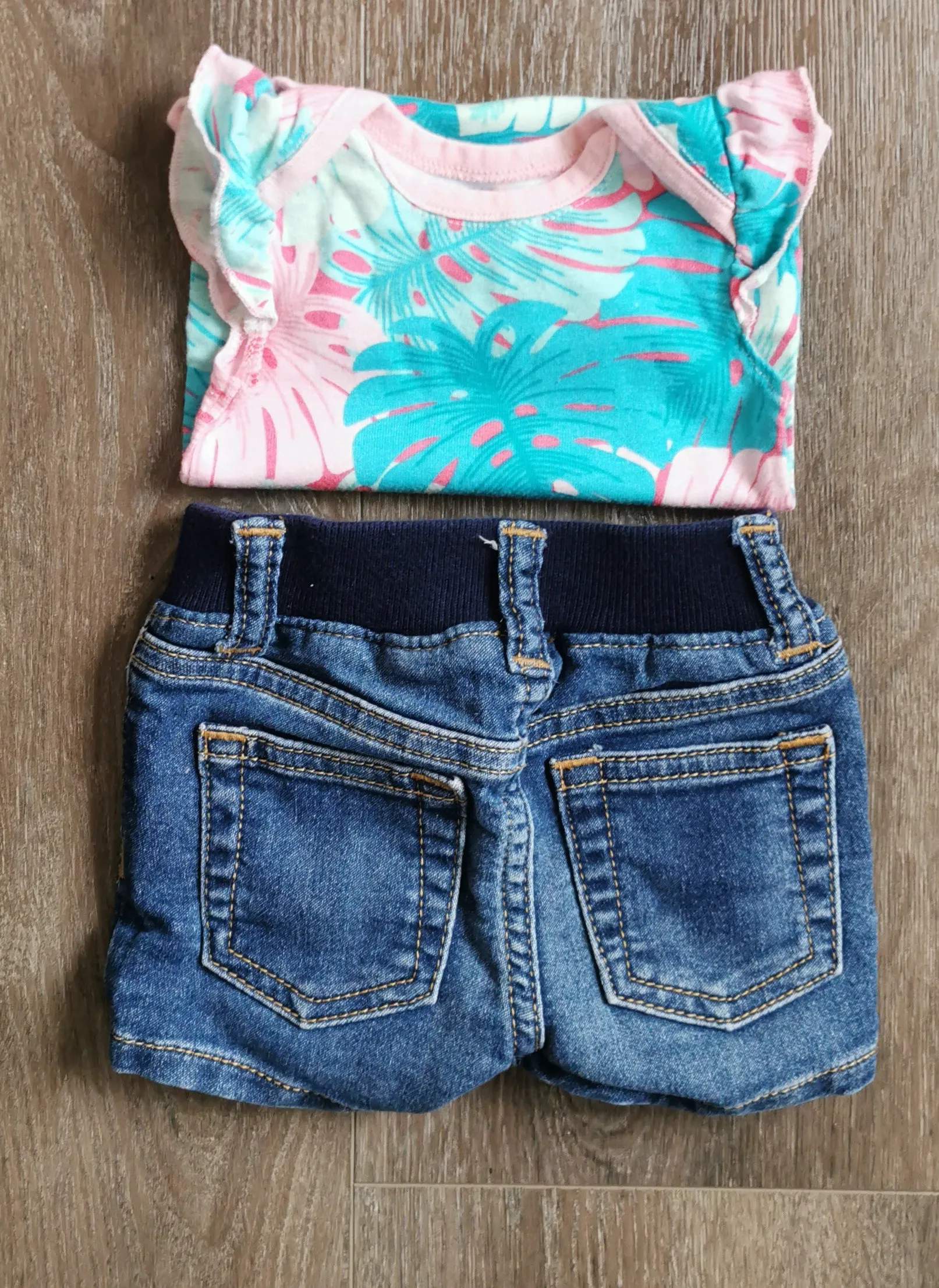 BABY GIRL SIZE 0/3 MONTHS - Baby GAP / CHILDREN'S PLACE, 2 Piece Mix N Match Summer Outfit EUC B16