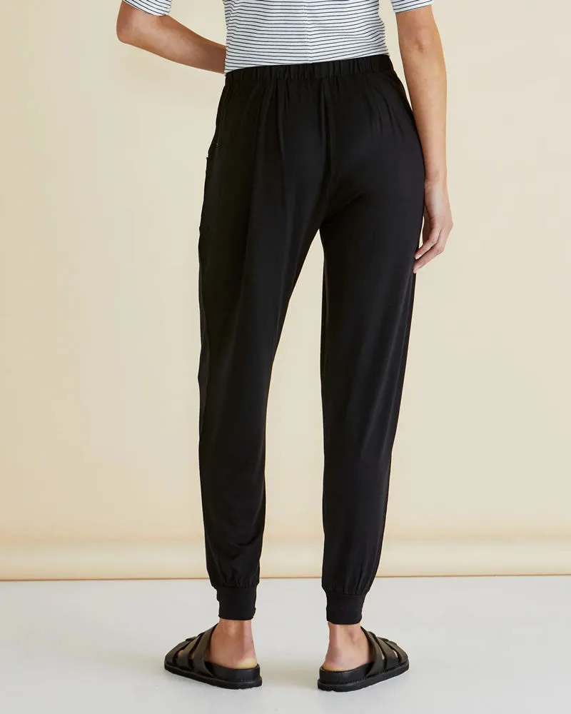 Betty Basics Paris Jogger Pants