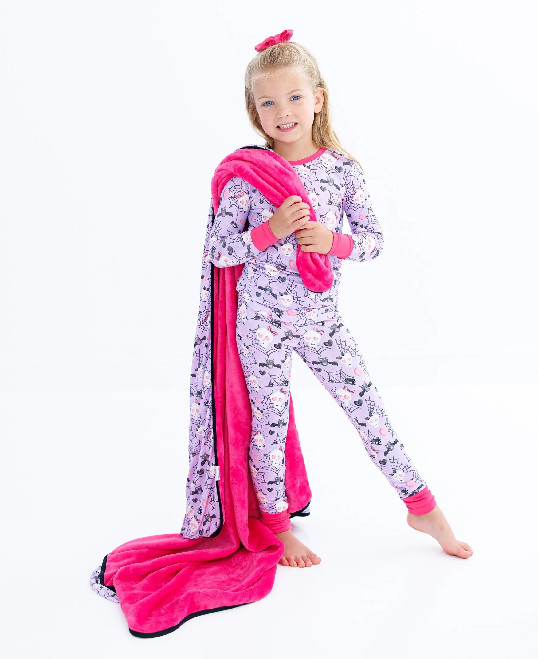 Birdie Bean Carrie Glow in the Dark Skeleton 2-piece Long Sleeve Pajamas with Pants