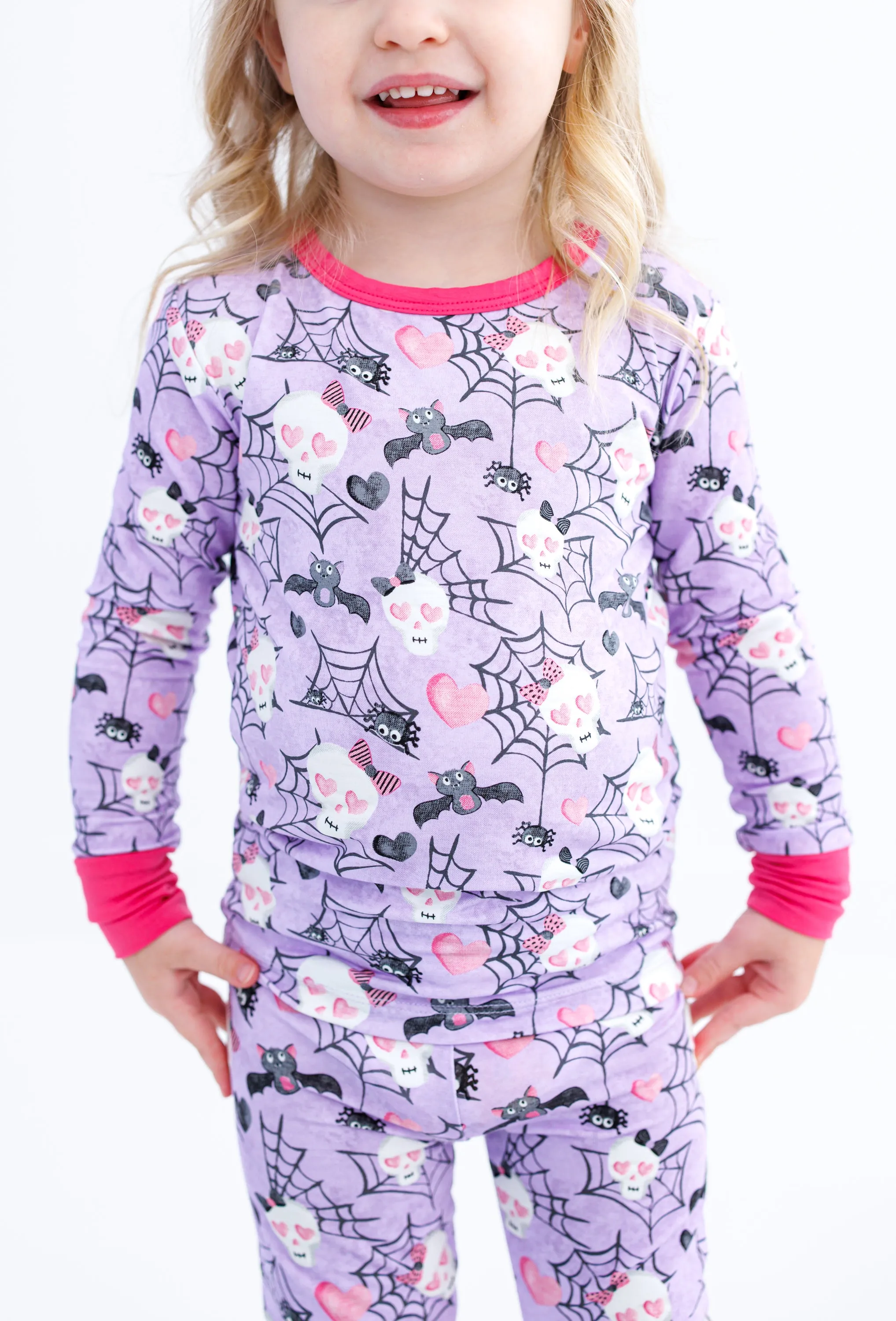 Birdie Bean Carrie Glow in the Dark Skeleton 2-piece Long Sleeve Pajamas with Pants