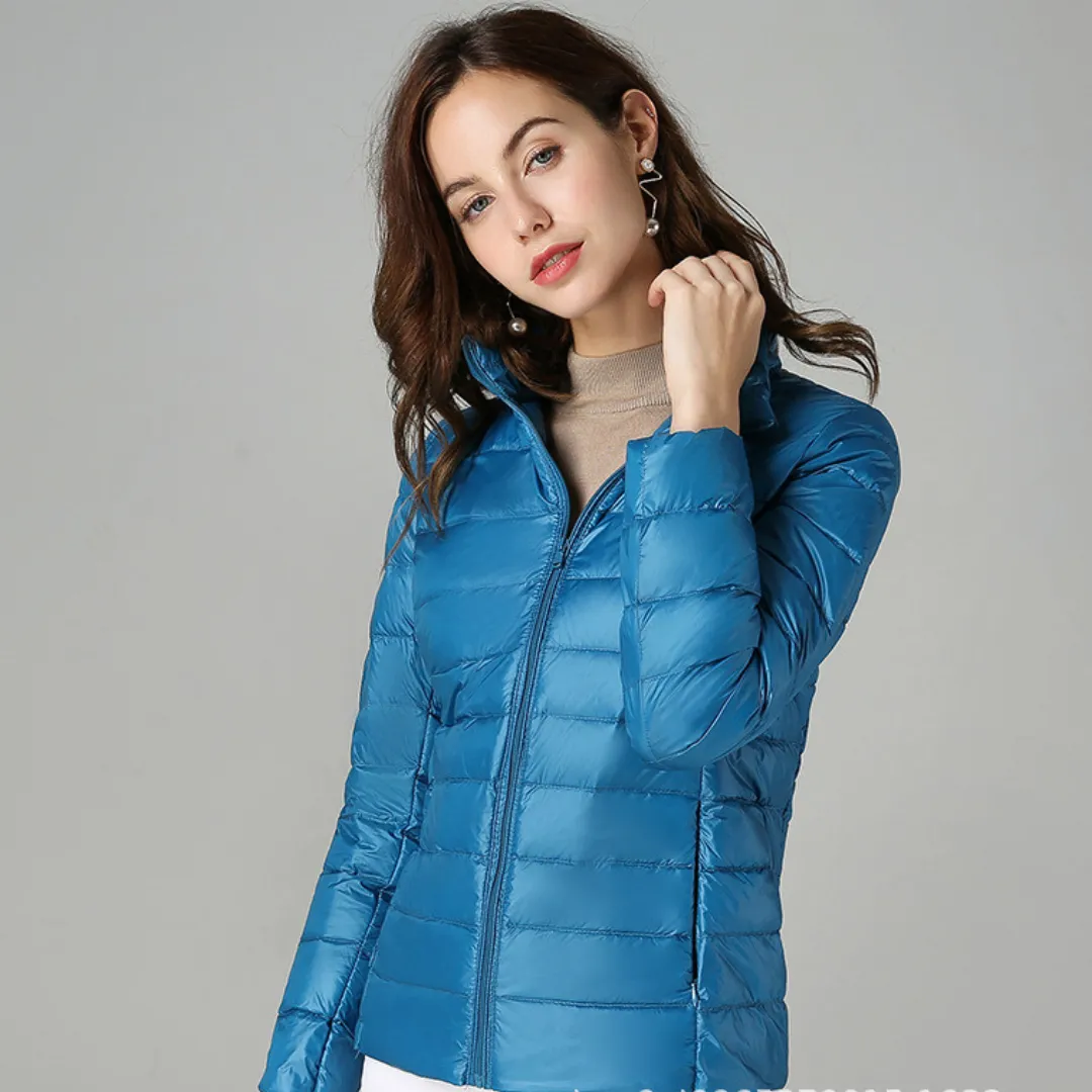 Carla™ | Lightweight Waterproof Outdoor Jacket for Women