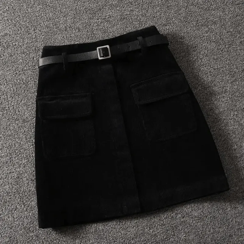 Chic A-Line Skirt with Pockets