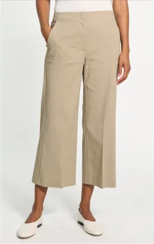 CLEAN TERENA CROPPED PANT