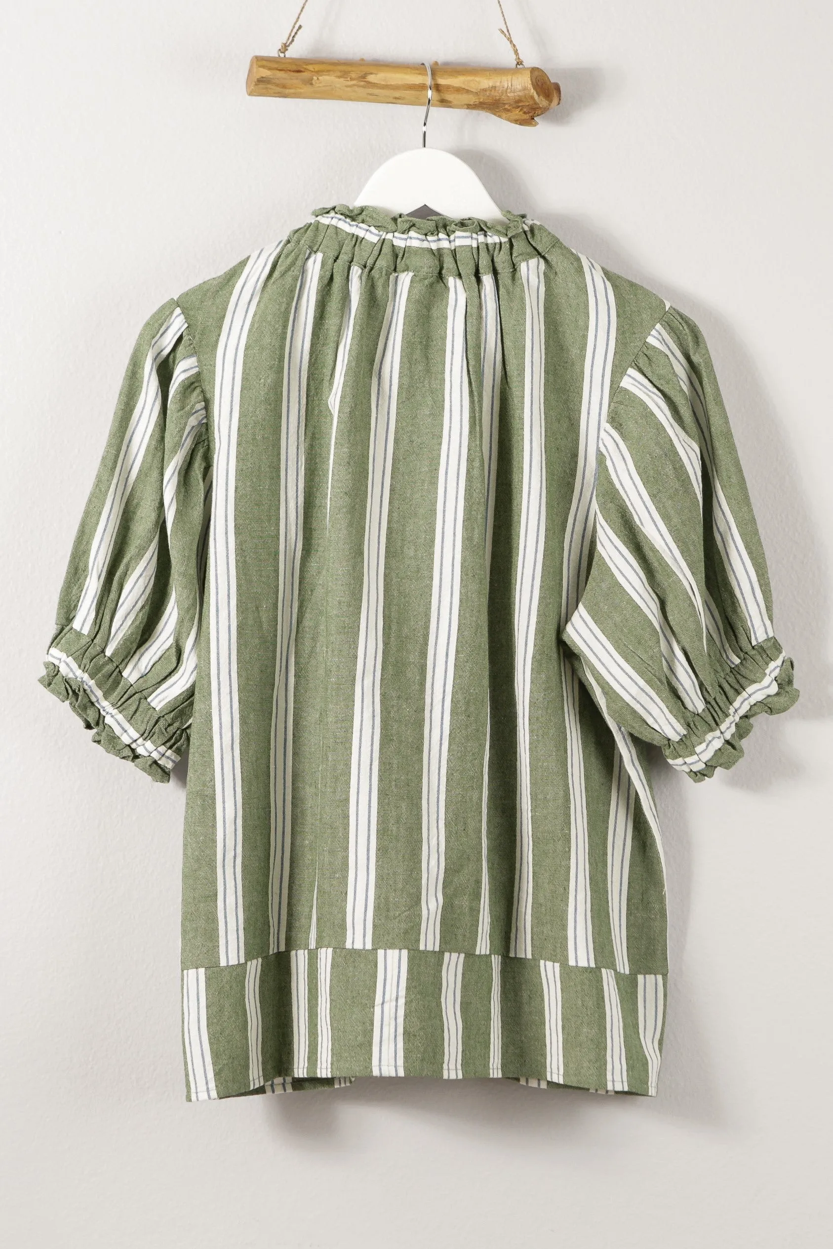 Elastic Short Sleeve Top In Green Stripe