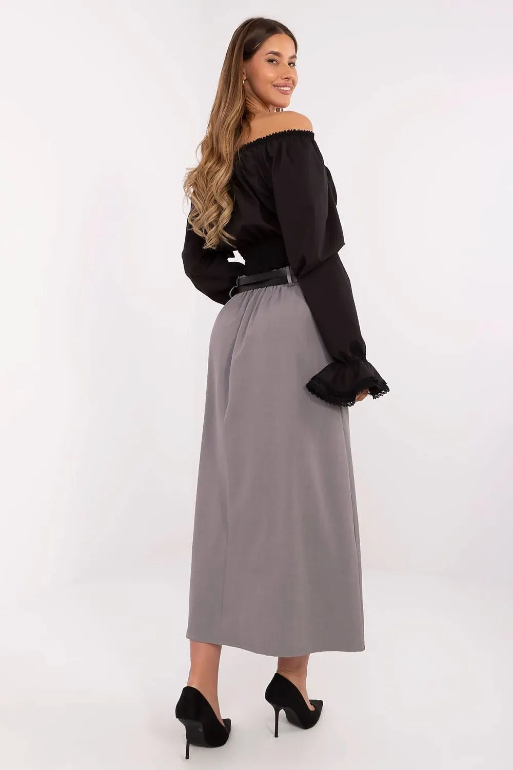 Elegant smooth pattern subtle pleats skirt
