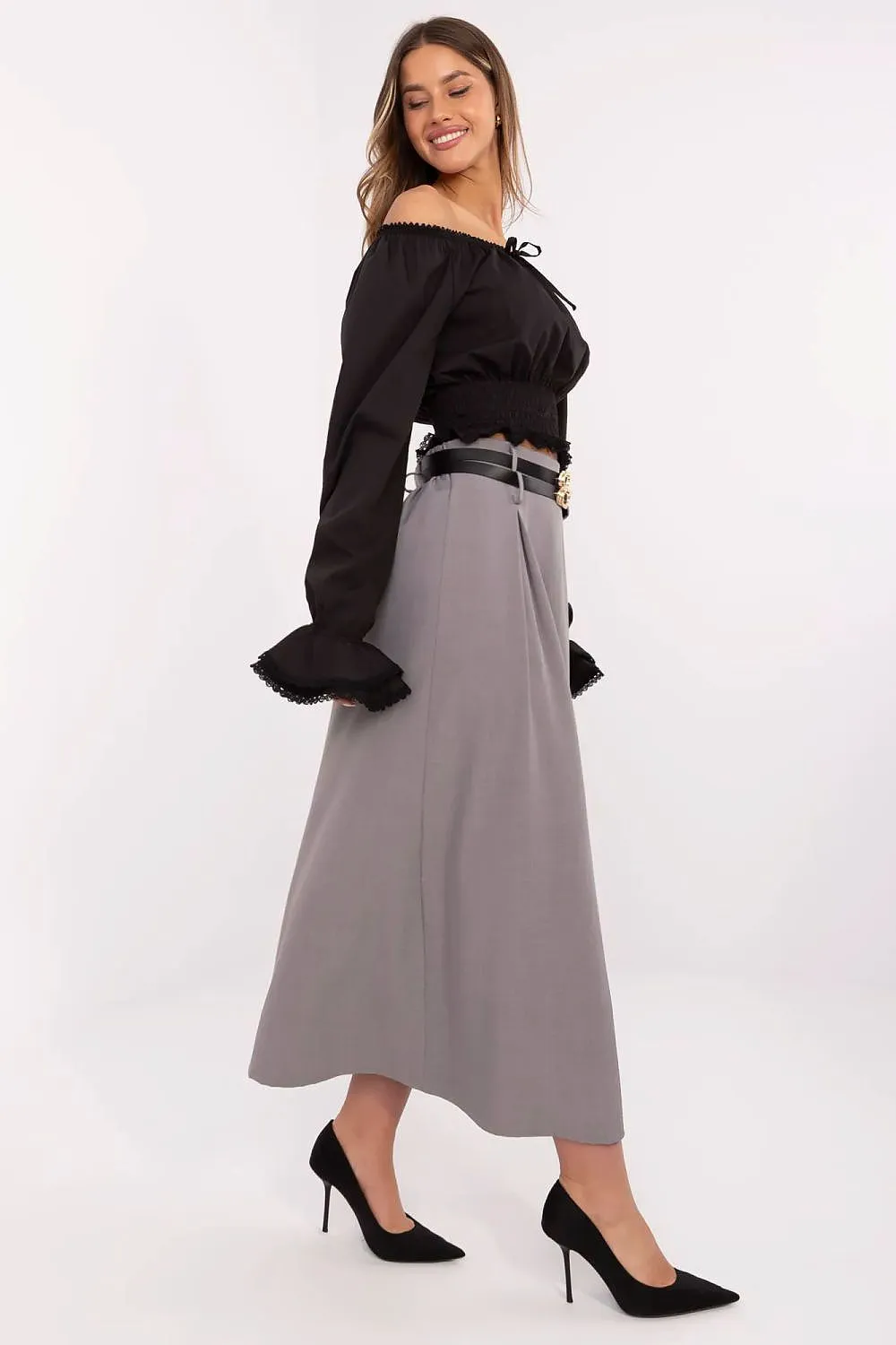 Elegant smooth pattern subtle pleats skirt