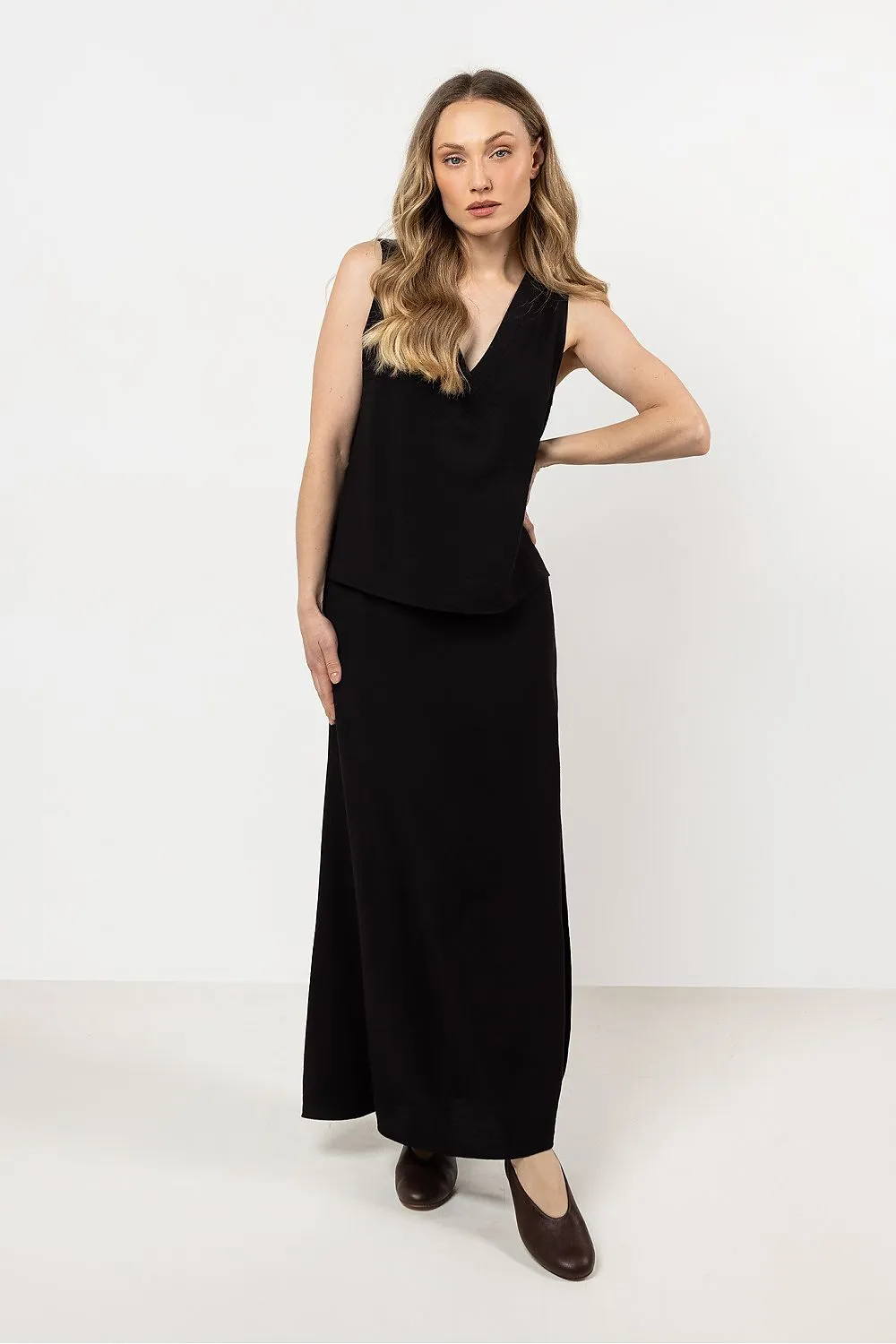 Flared High-Waist Skirt with Slit