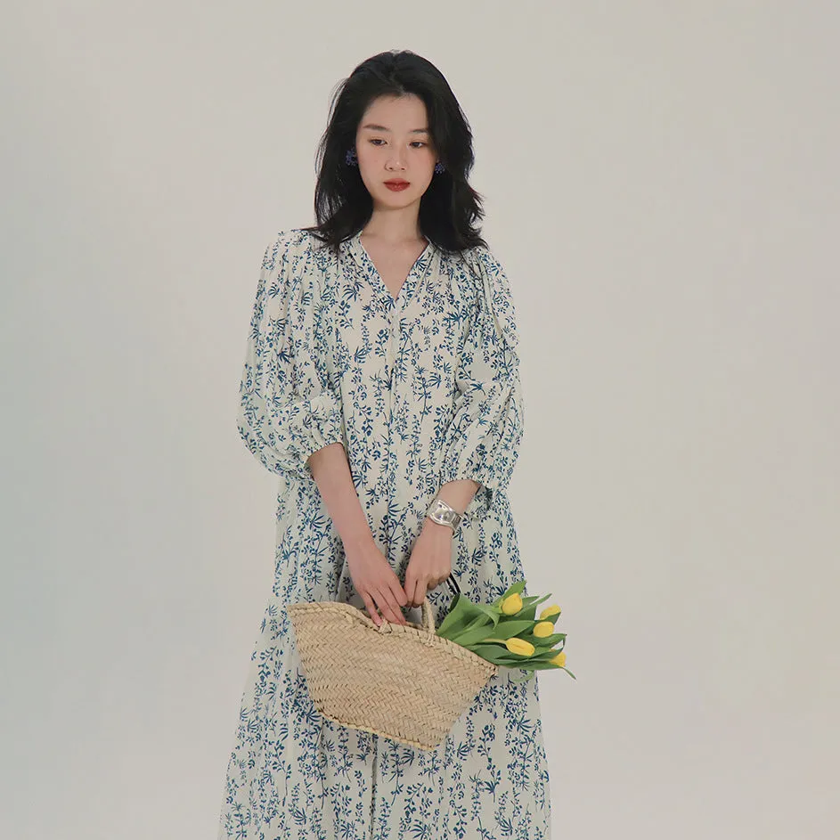 floral vacation dress bubble sleeve V-neck large size long dress women's spring and summer thin lace-up skirt A0355