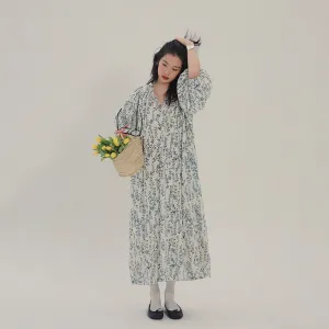 floral vacation dress bubble sleeve V-neck large size long dress women's spring and summer thin lace-up skirt A0355