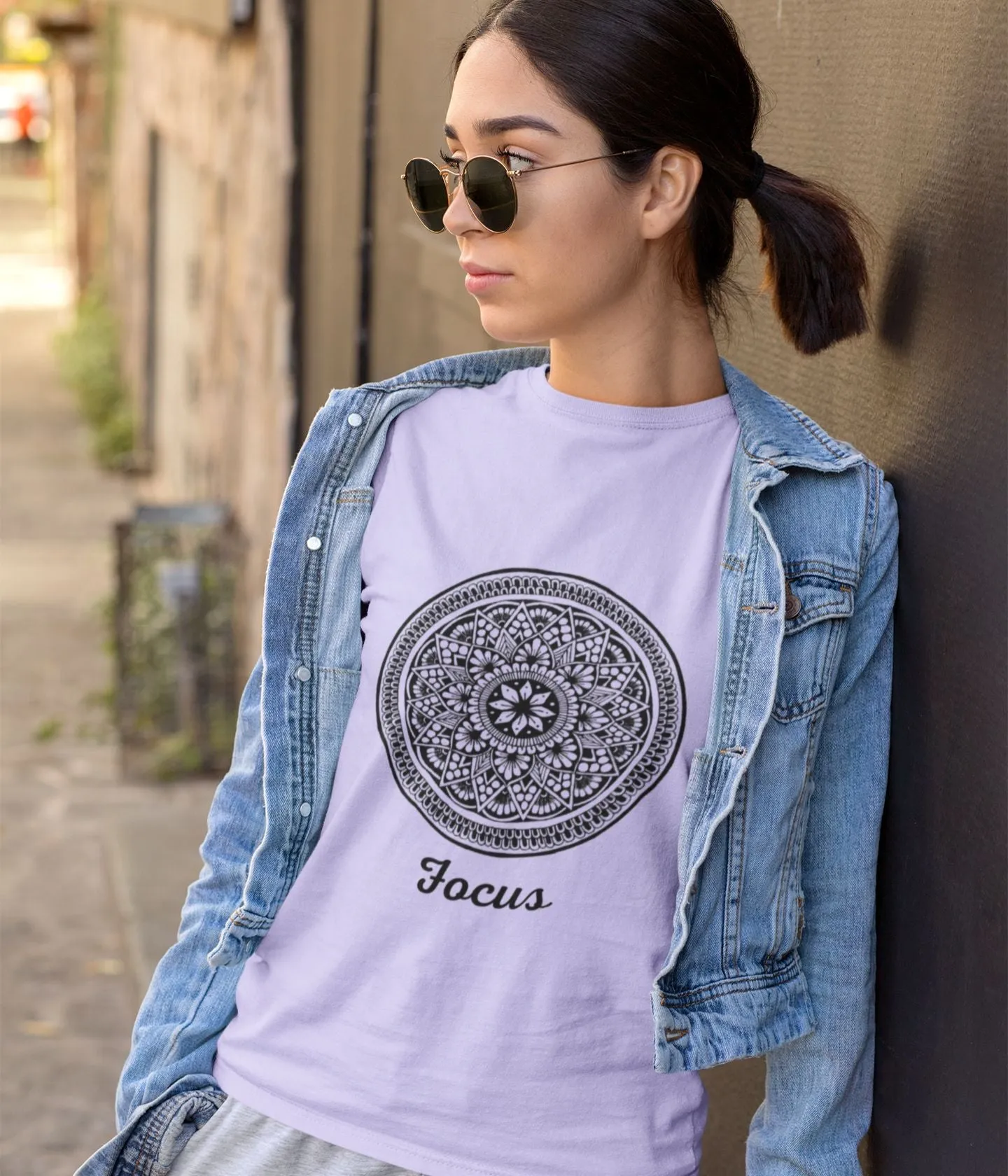 Focus - Unisex Classic T-Shirt