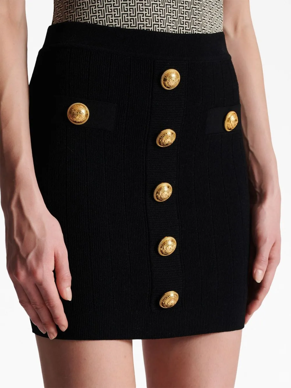 Knitted mini skirt
