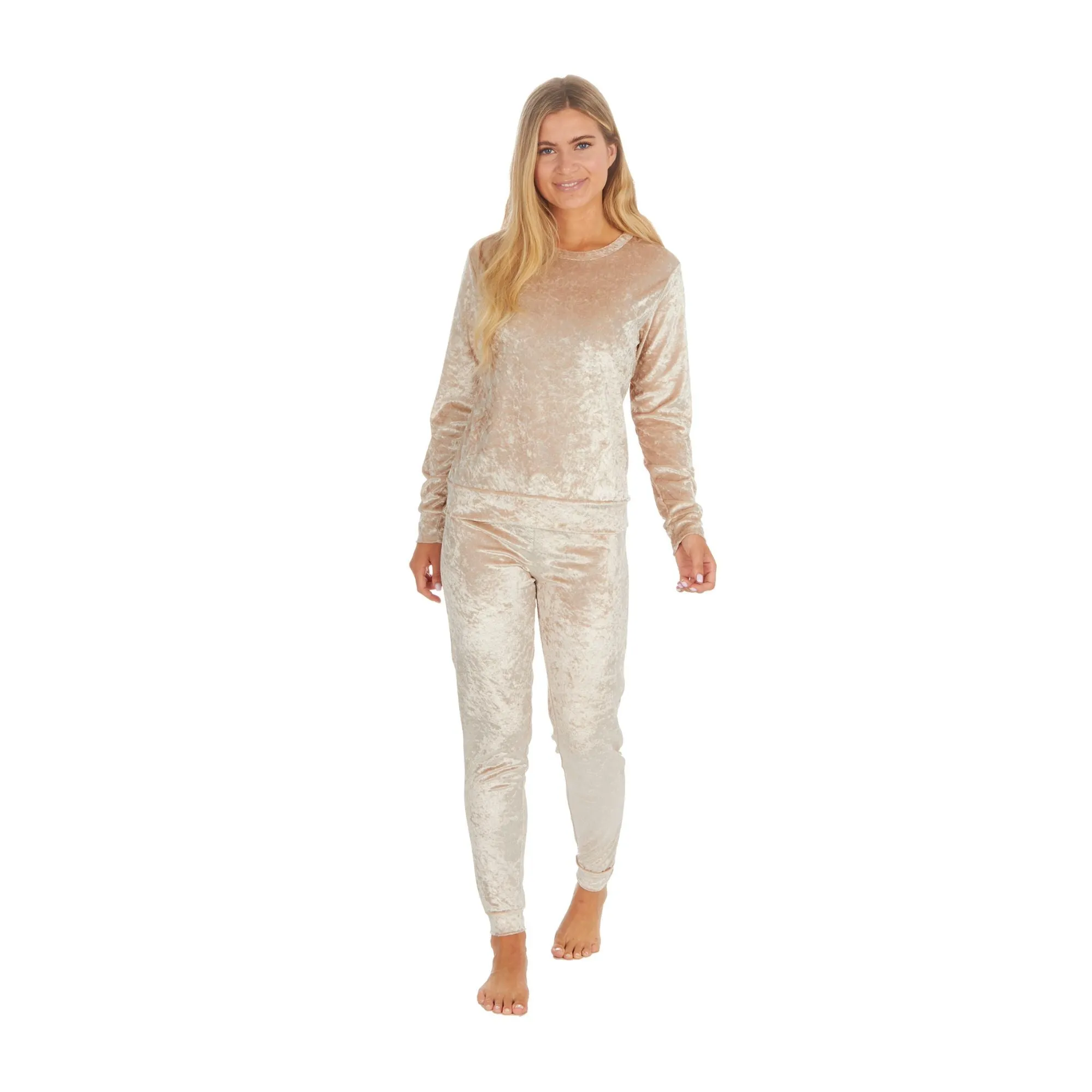 Ladies Velvet Lounge Suit: Cozy Crushed Fleece Pyjamas Set for Winter Comfort