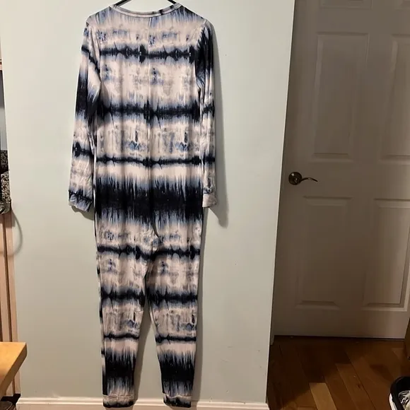 Lucky Brand Tie Dye Long Johns Pajamas Size Large NEW NWT