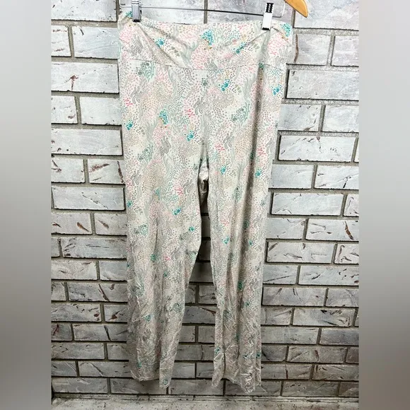 Magnetic Me | Floral Print Top &amp; Pant Set Pajamas