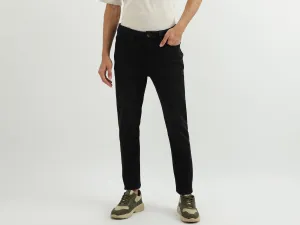 Men Solid Carrot Fit Jeans