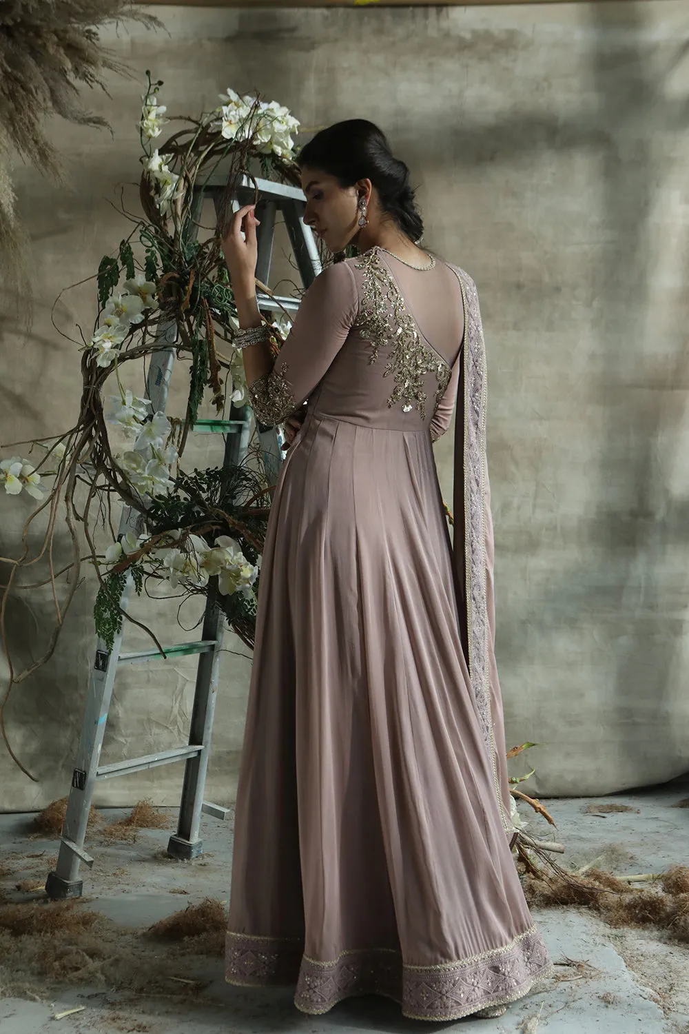 Onion Anarkali With Side Slit And Pants/ Potli
