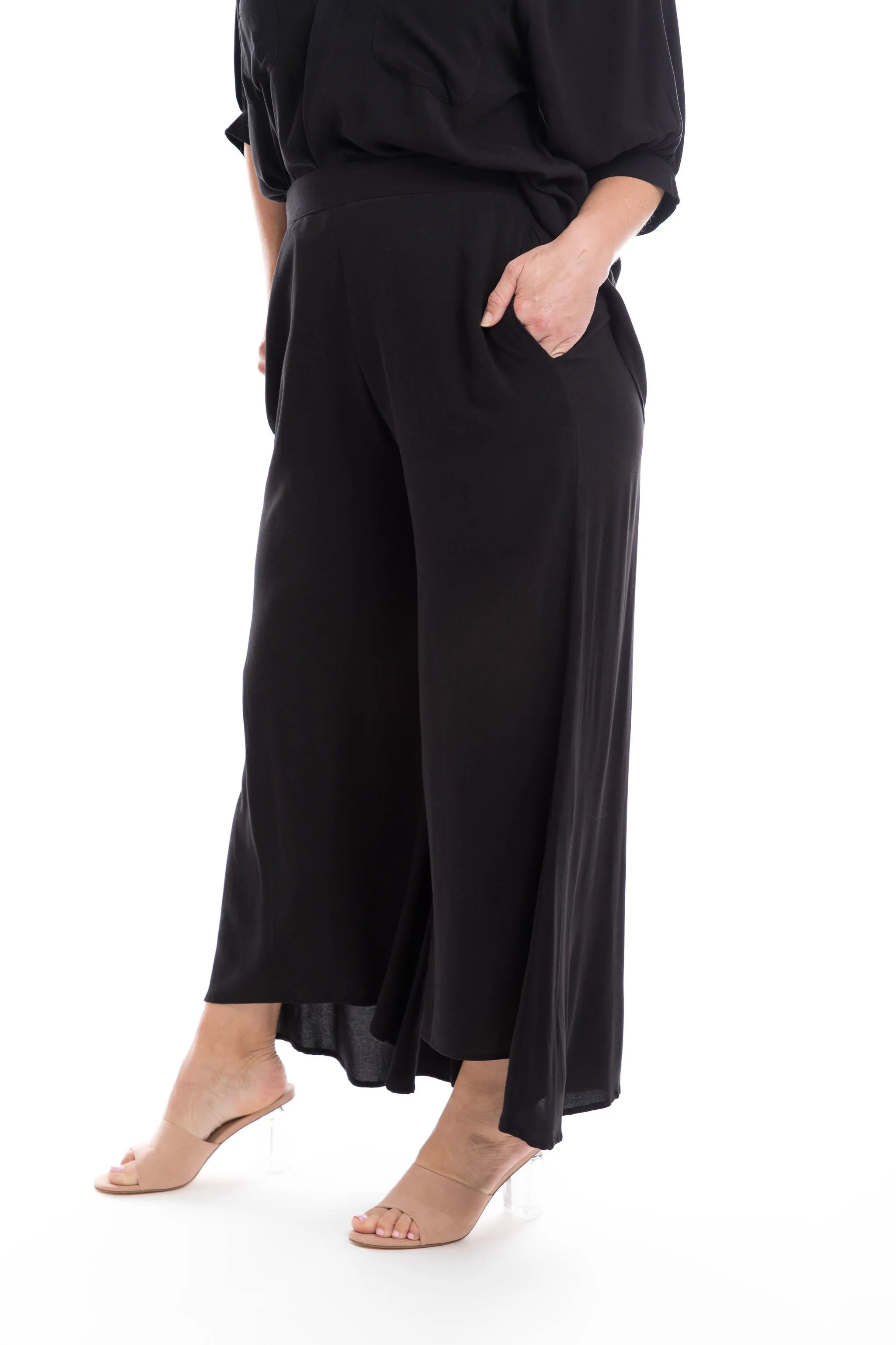 P059 Escape to Paradise - Angled Pants