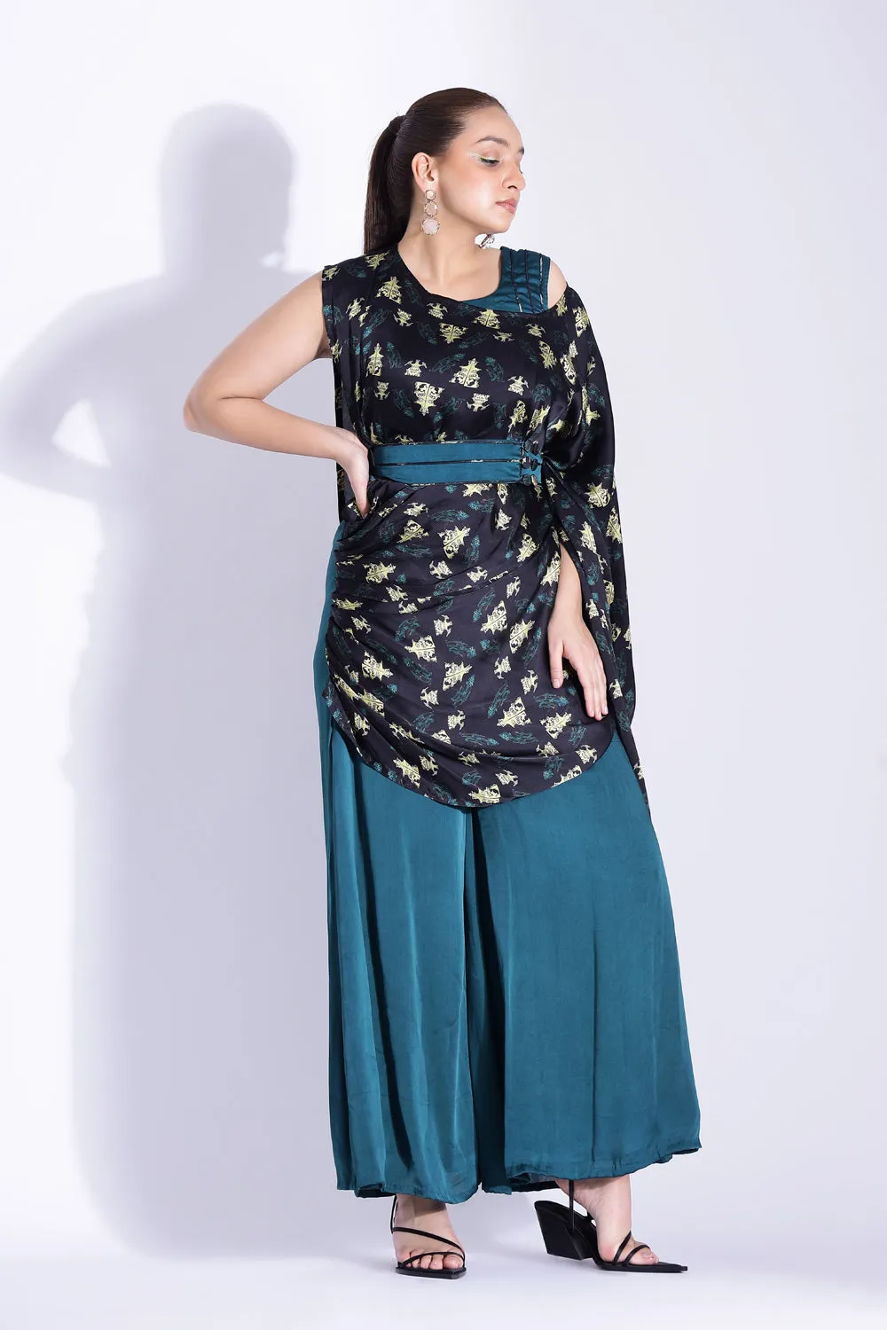 Pant Saree With A One-Shoulder Pallu