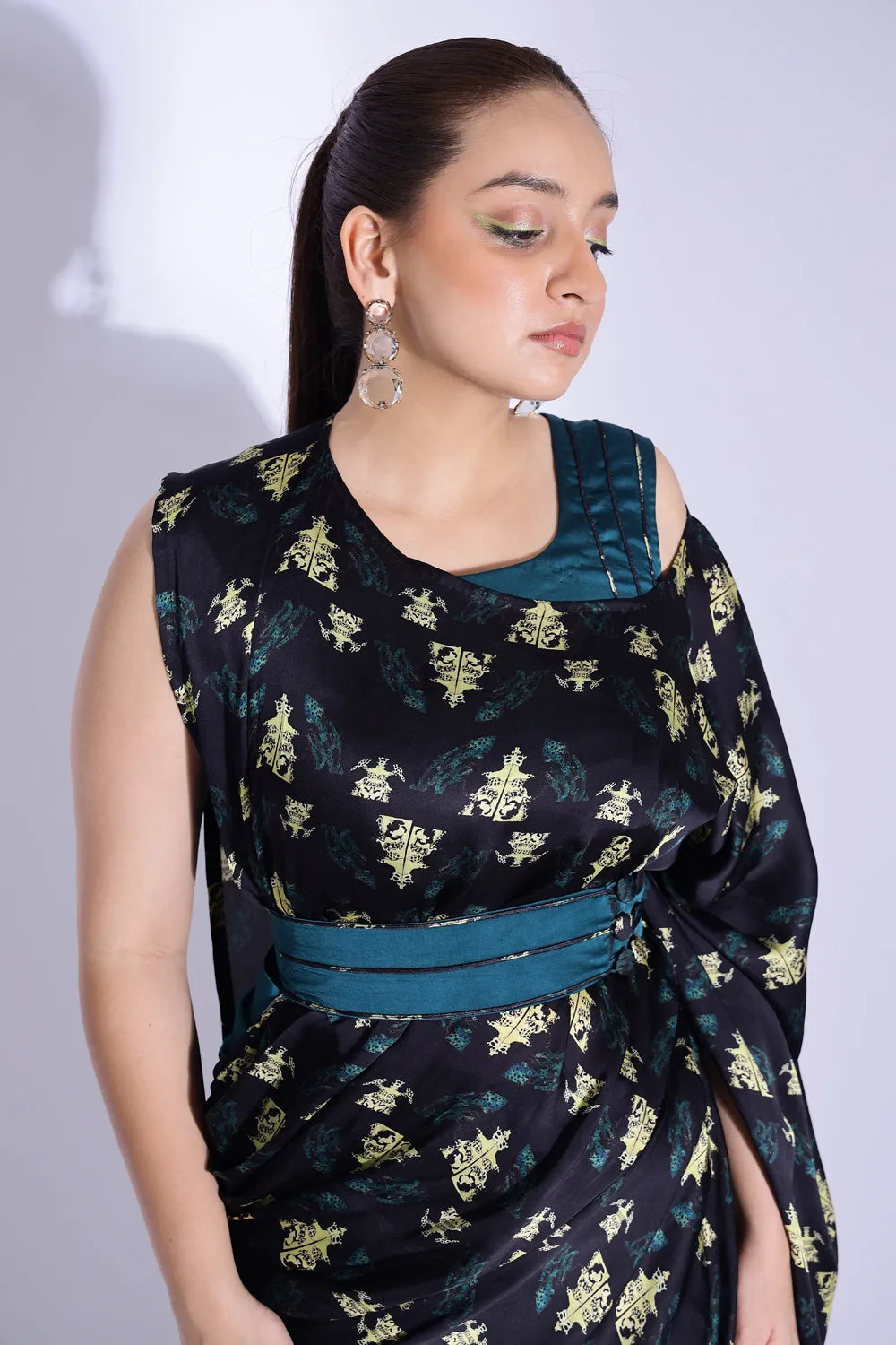 Pant Saree With A One-Shoulder Pallu
