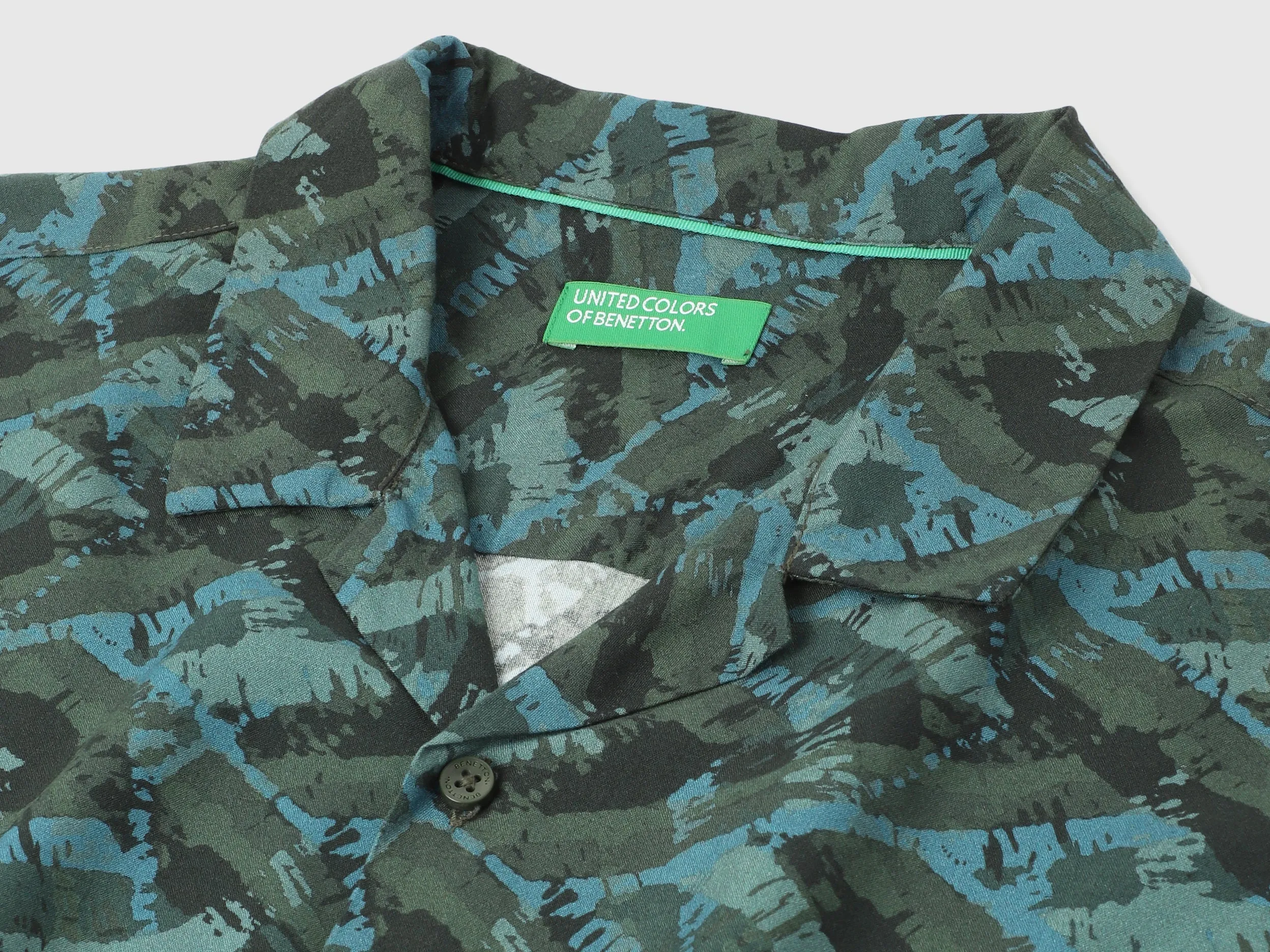 Regular Fit Collared Camouflage Shirts