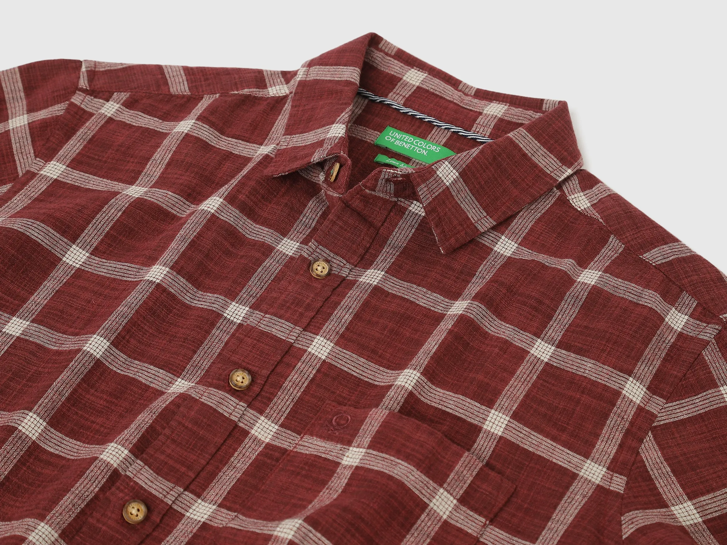Regular Fit Spread Collar Checkered Shirts