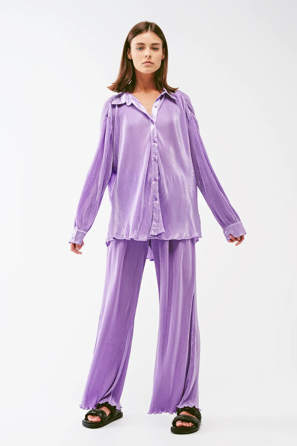 Relaxed Pleated Satin Shirt in lilac