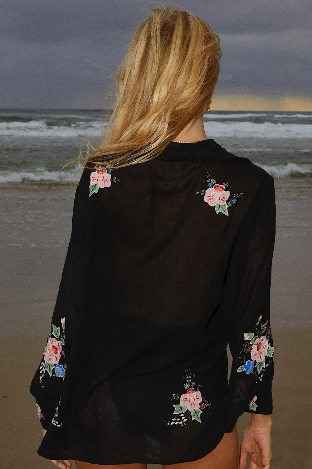 She Rides Wild Horses Cotton Appliqué Blouse