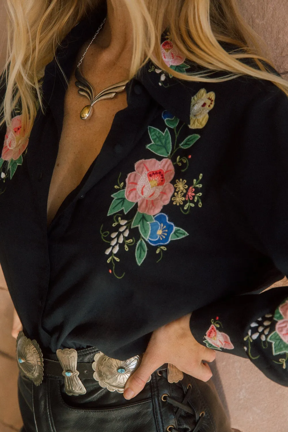 She Rides Wild Horses Cotton Appliqué Blouse