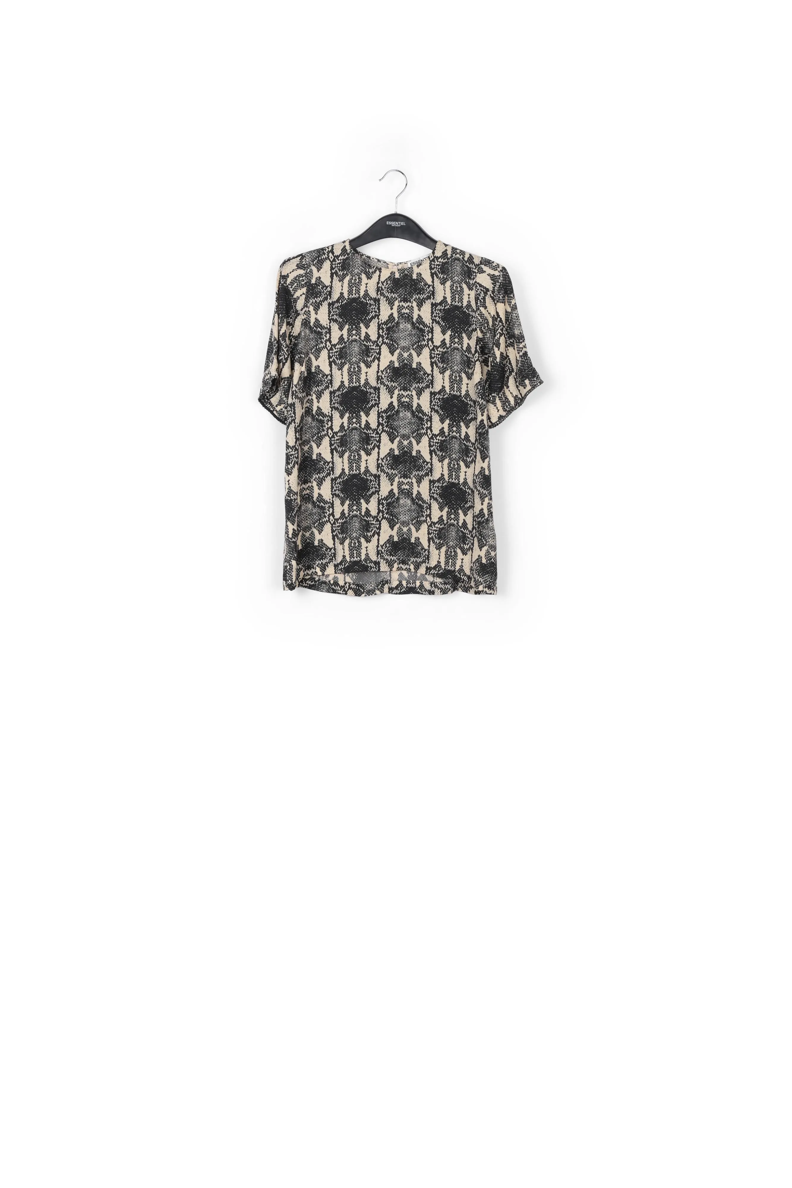 Short sleeved top