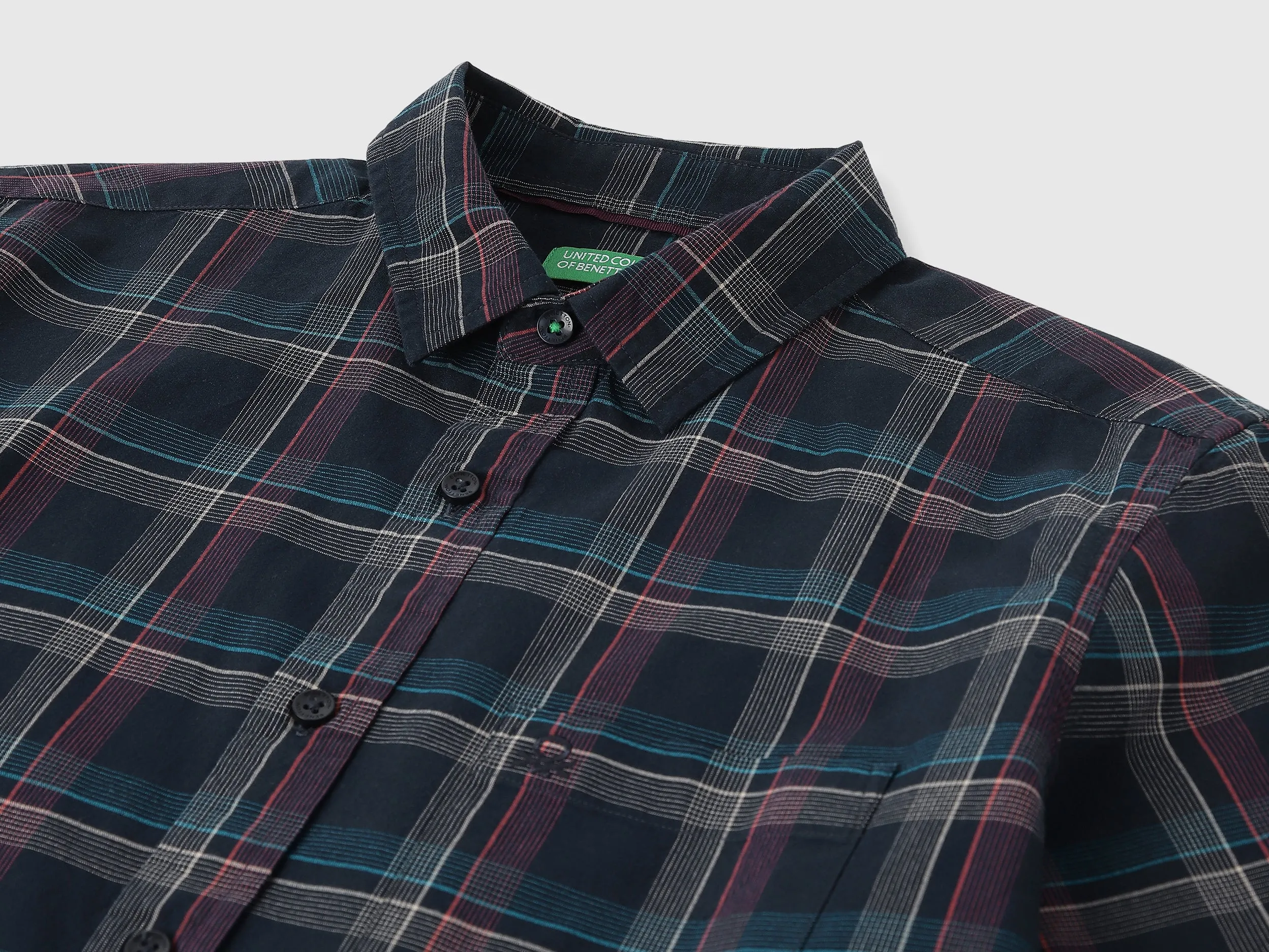 Slim Fit Spread Collar Checkered Shirts