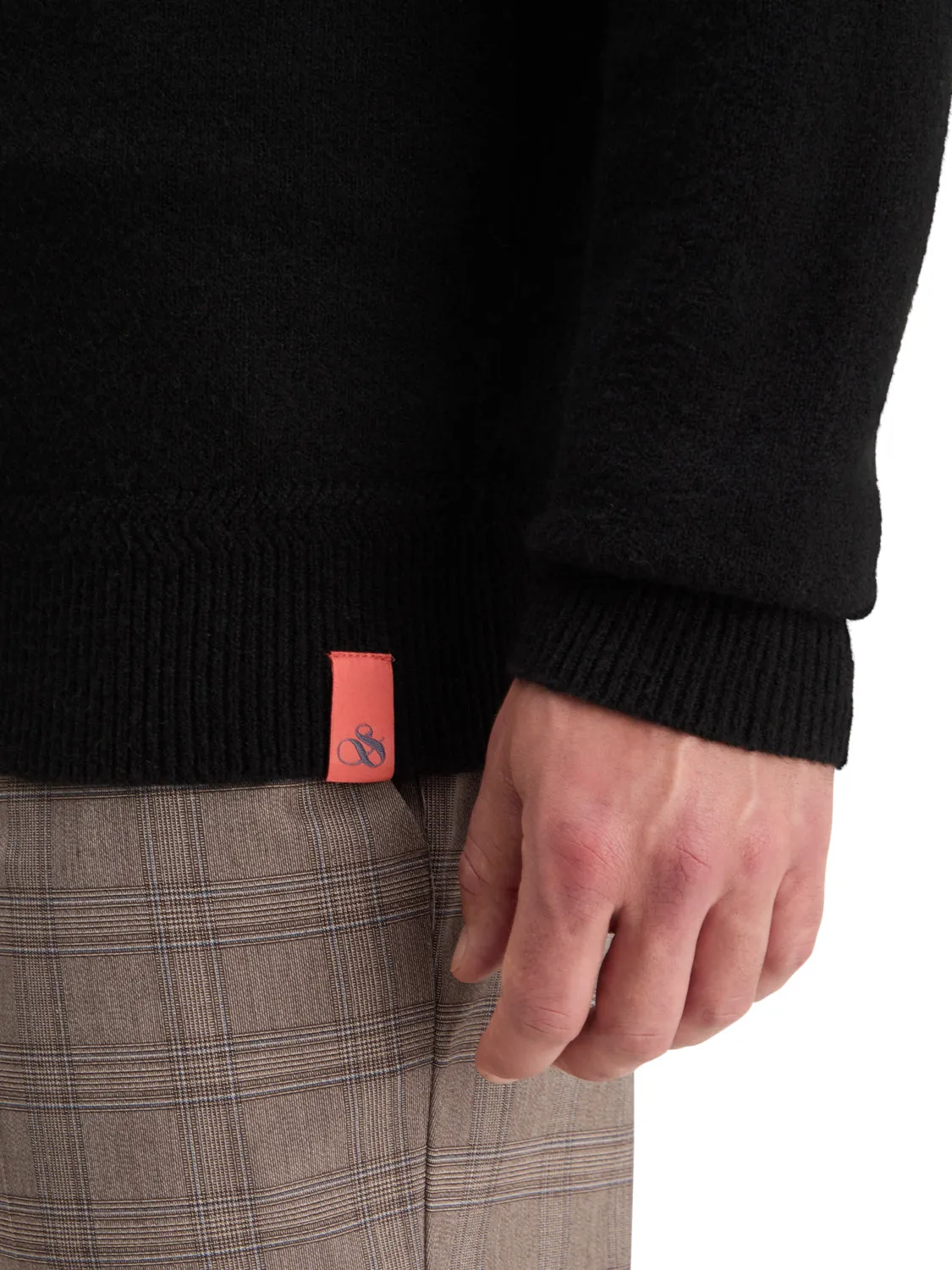 Soft Crew Neck Knit - Black