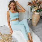 Utkatasana Top