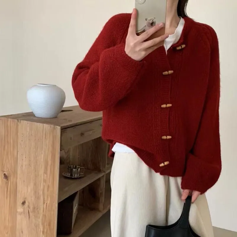 XIEYINSHE Gentle wind horn buckle knitted cardigan women's New autumn new loose and thin temperament soft waxy sweater jacket tide